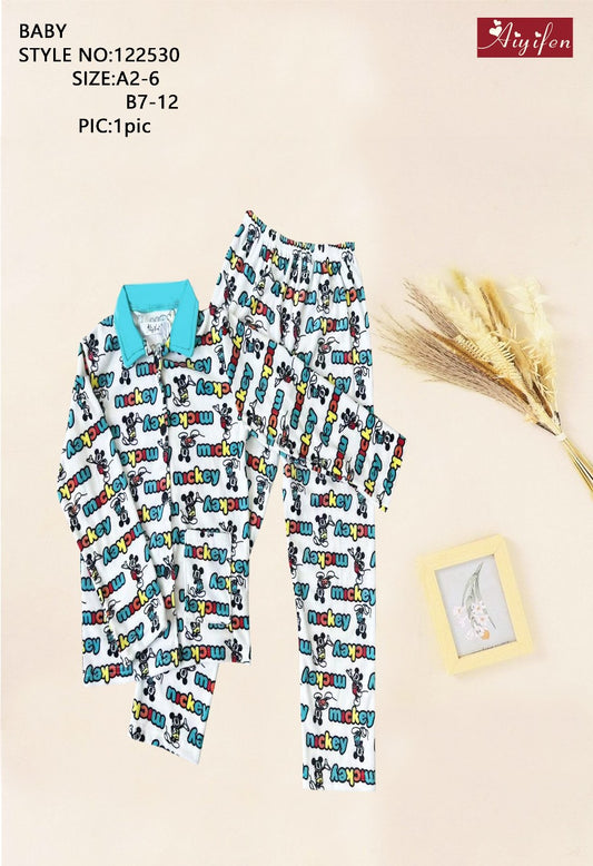 Boys' velvet pajamas with buttons
